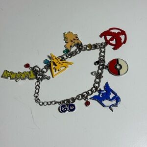 Pokemon Go Charm‎ Bracelet